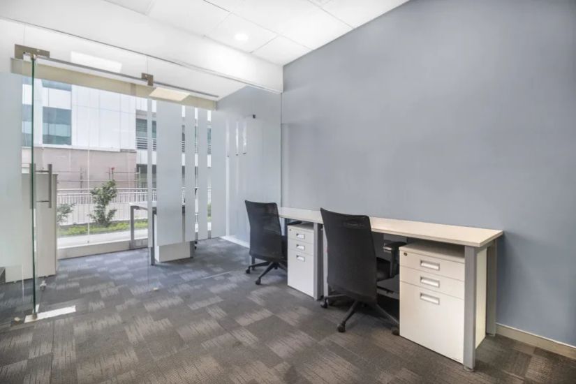 Regus Assotech Business Cresterra